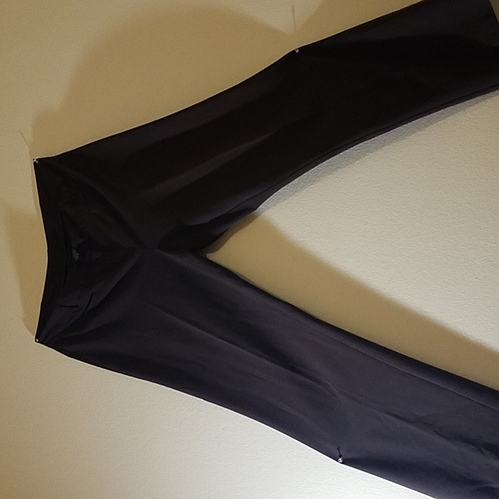 A gorgeous pair of chocolate colored slacks..front pockets and machine wash..